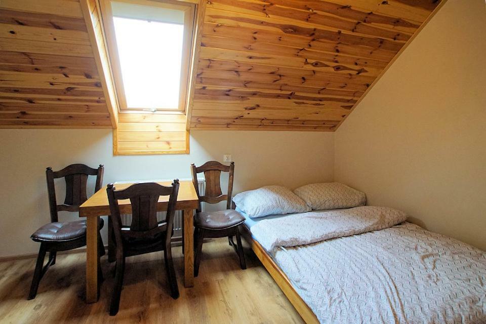 Noclegi Azyl Krajno-Zagorze Kültér fotó